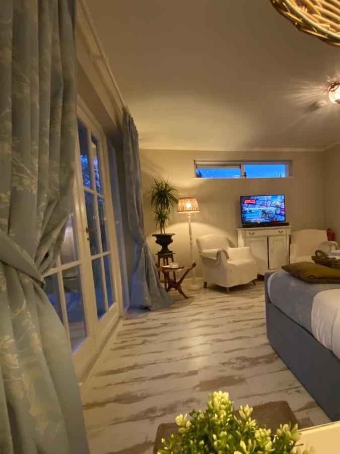 De Vijverkamer-----Prive Diner Op De Kamer Mogelijk!! Hoogeveen Exteriör bild